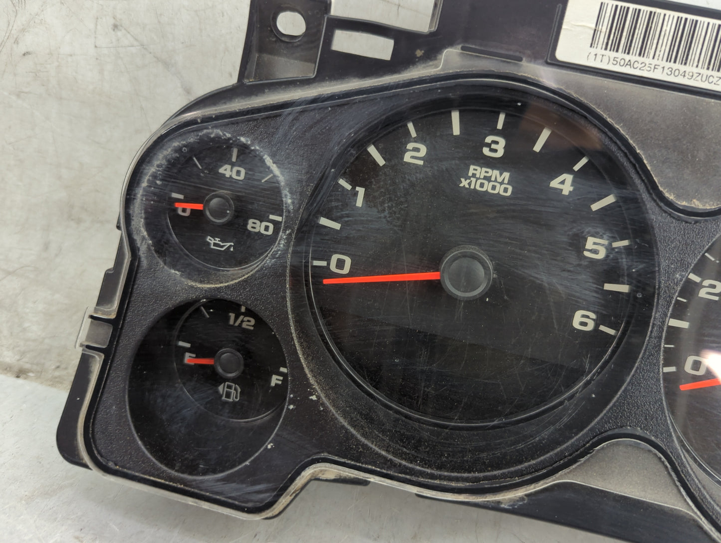 2008-2009 Chevrolet Silverado 2500 Instrument Cluster Speedometer Gauges P/N:22838399 28330570 Miles: Fits OEM Used Auto Par