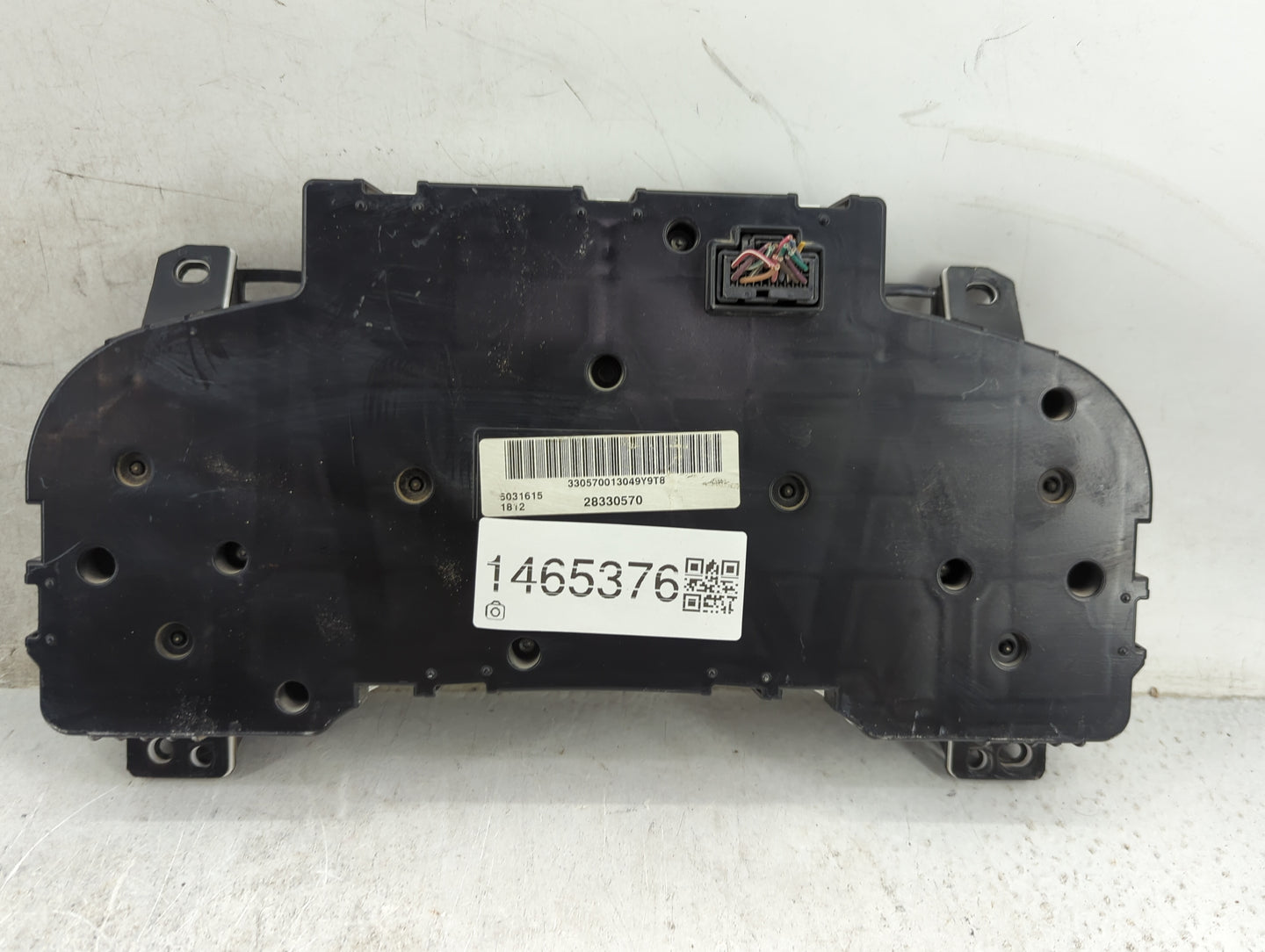 2008-2009 Chevrolet Silverado 2500 Instrument Cluster Speedometer Gauges P/N:22838399 28330570 Miles: Fits OEM Used Auto Par