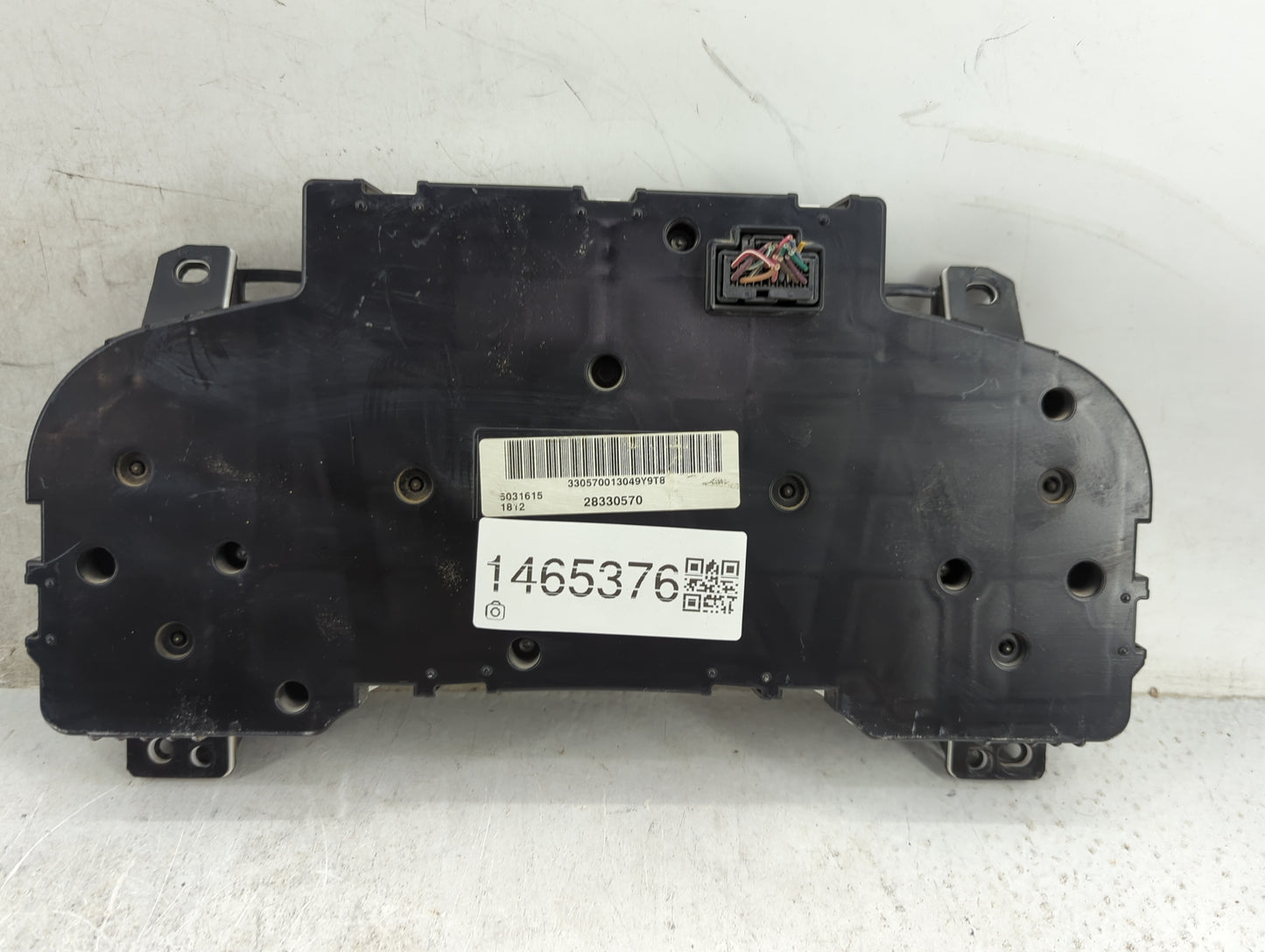 2008-2009 Chevrolet Silverado 2500 Instrument Cluster Speedometer Gauges P/N:22838399 28330570 Miles: Fits OEM Used Auto Par