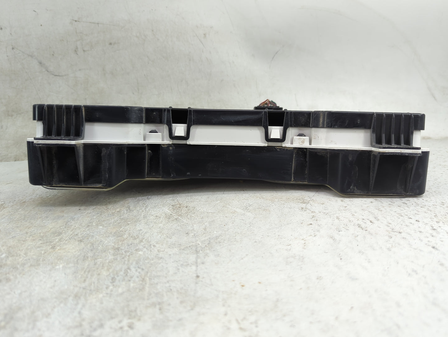 2008-2009 Chevrolet Silverado 2500 Instrument Cluster Speedometer Gauges P/N:22838399 28330570 Miles: Fits OEM Used Auto Par