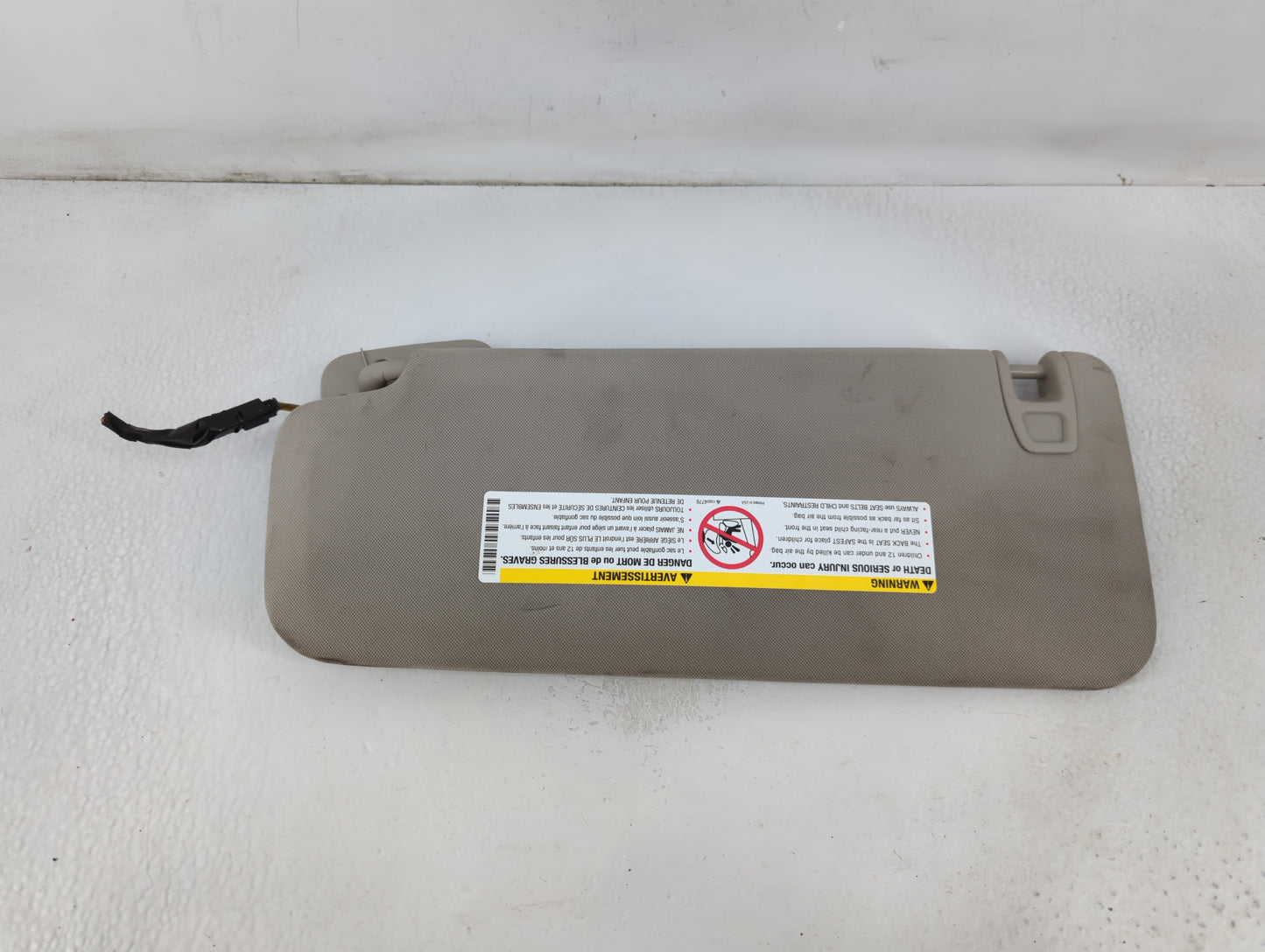 2007-2014 Chevrolet Silverado 2500 Sun Visor Shade Replacement Passenger Right Mirror Fits OEM Used Auto Parts - Oemusedauto