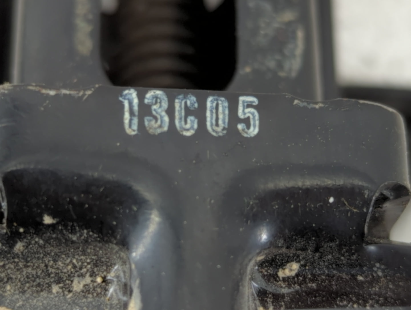 2013 Chevrolet Sonic Spare Scissor Car Jack - Oemusedautoparts1.com
