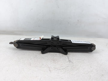 2013 Chevrolet Sonic Spare Scissor Car Jack - Oemusedautoparts1.com