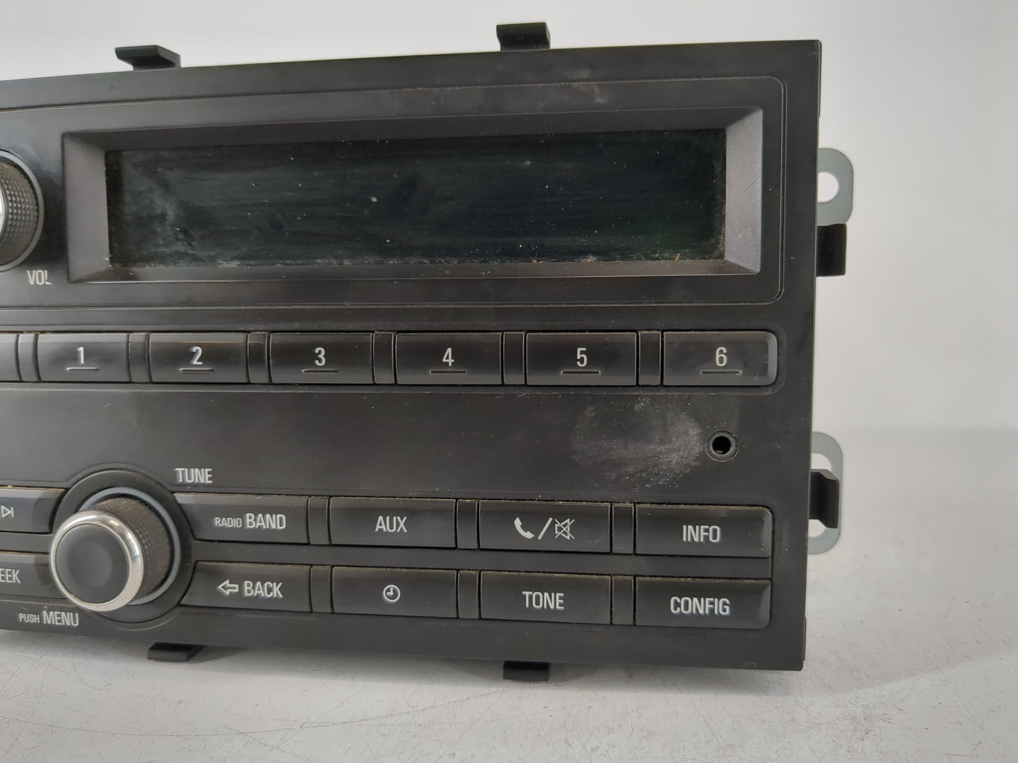 2013 Chevrolet Sonic Radio AM FM Cd Player Receiver Replacement P/N:95242265 95242290 Fits OEM Used Auto Parts - Oemusedauto