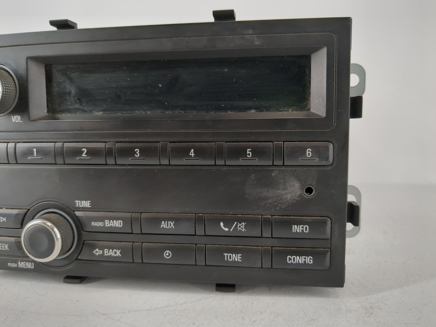 2013 Chevrolet Sonic Radio AM FM Cd Player Receiver Replacement P/N:95242265 95242290 Fits OEM Used Auto Parts - Oemusedauto