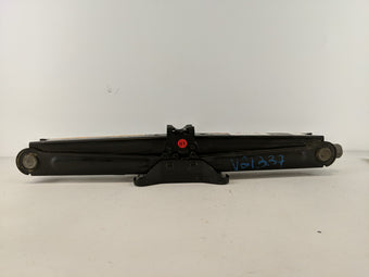 compare product 2013 Chevrolet Sonic Spare Scissor Car Jack 1100914