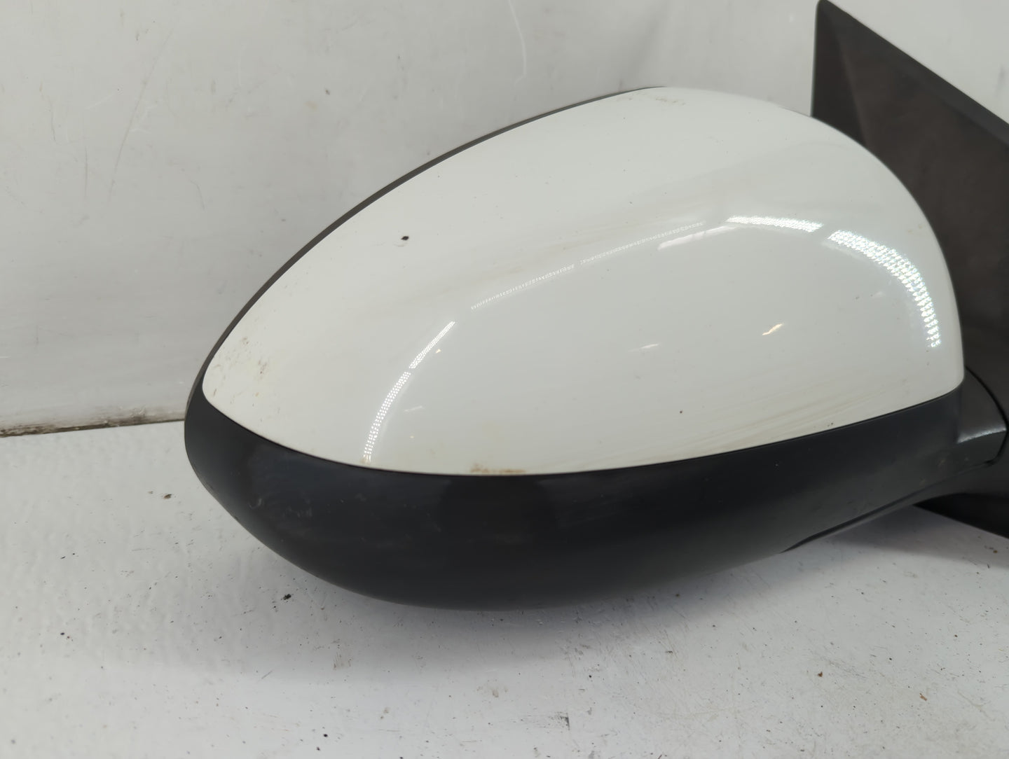 2013-2014 Chevrolet Sonic Passenger Side View Mirror - Right Door Mirror OEM Used - Oemusedautoparts1.com