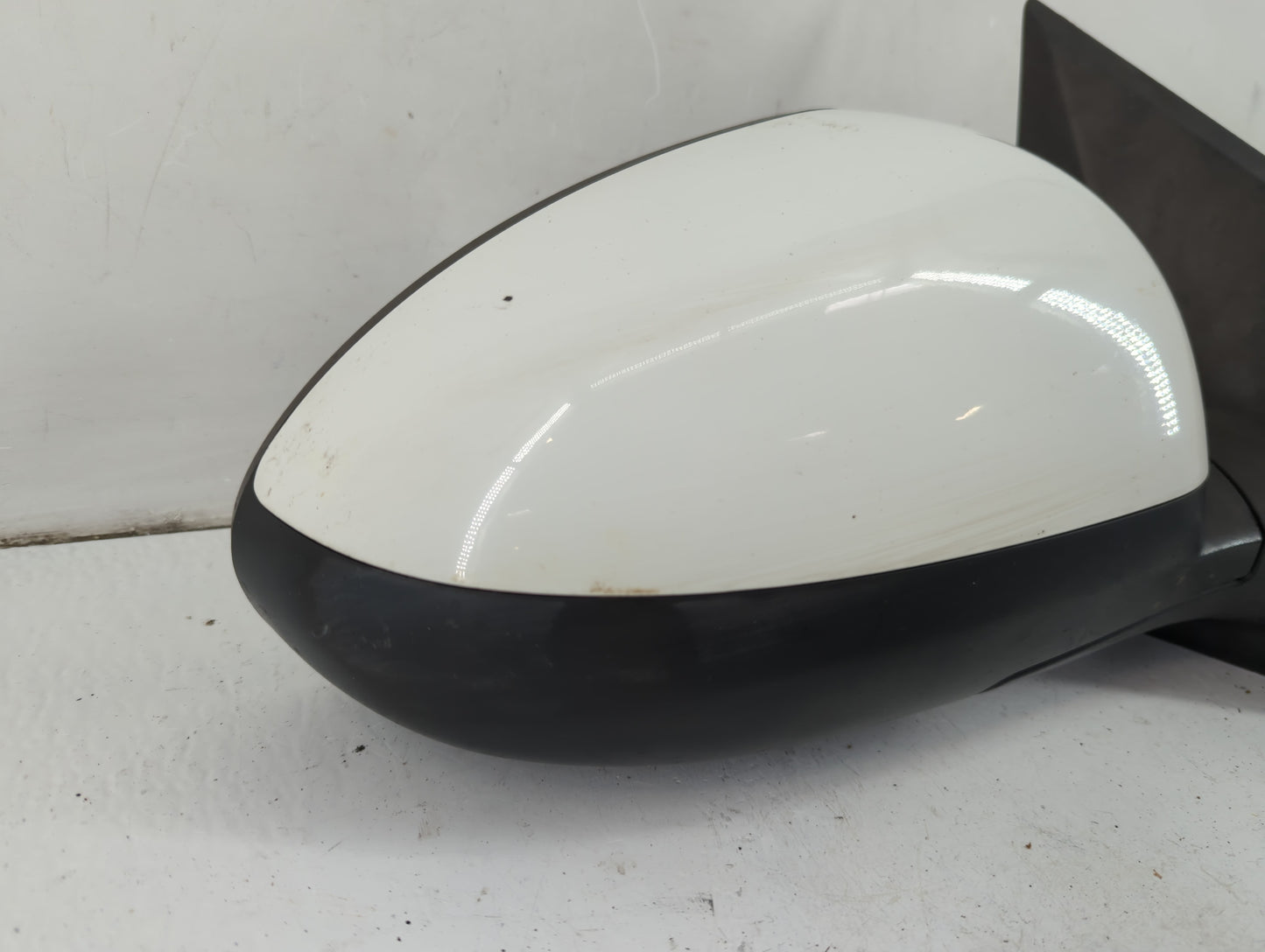 2013-2014 Chevrolet Sonic Passenger Side View Mirror - Right Door Mirror OEM Used - Oemusedautoparts1.com