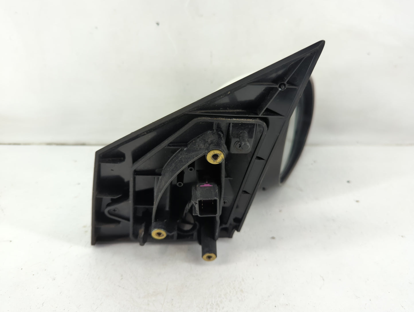 2013-2014 Chevrolet Sonic Passenger Side View Mirror - Right Door Mirror OEM Used - Oemusedautoparts1.com