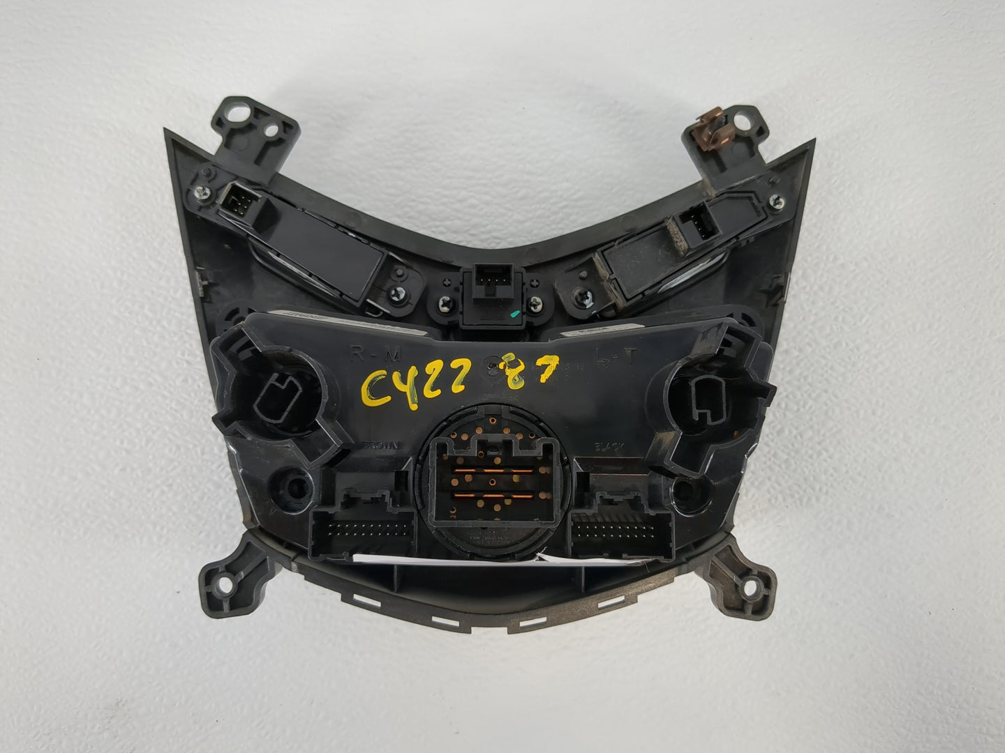 2013 Chevrolet Sonic Climate Control Module Temperature AC/Heater Replacement P/N:95332699 Fits OEM Used Auto Parts - Oemuse