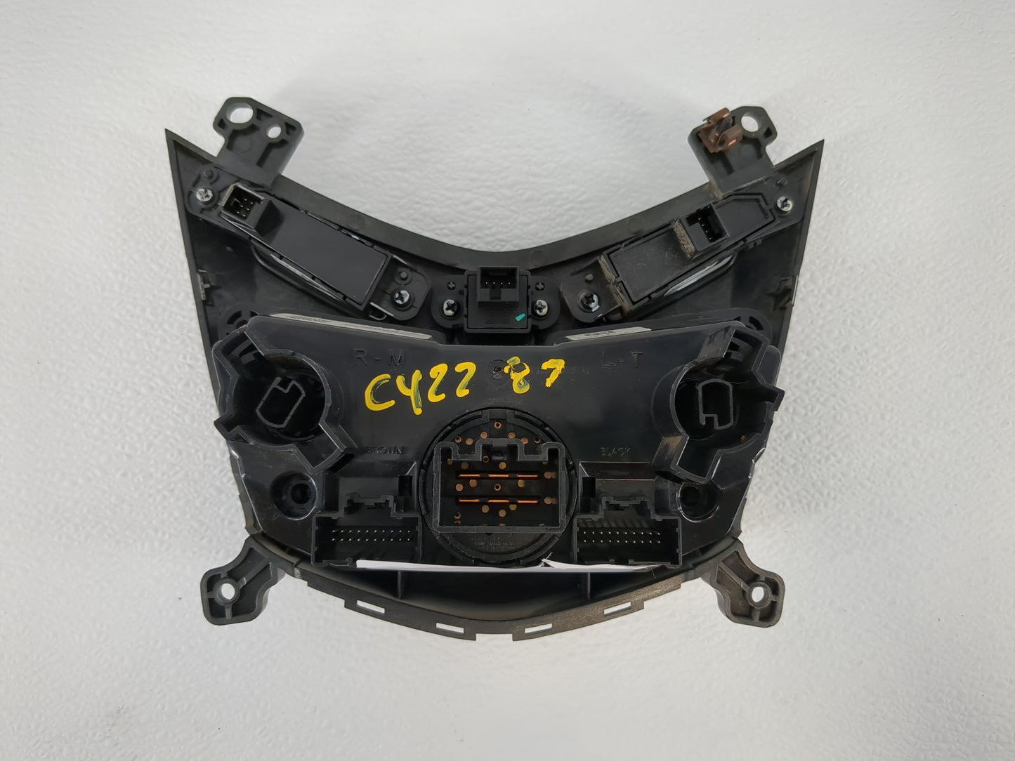 2013 Chevrolet Sonic Climate Control Module Temperature AC/Heater Replacement P/N:95332699 Fits OEM Used Auto Parts - Oemuse