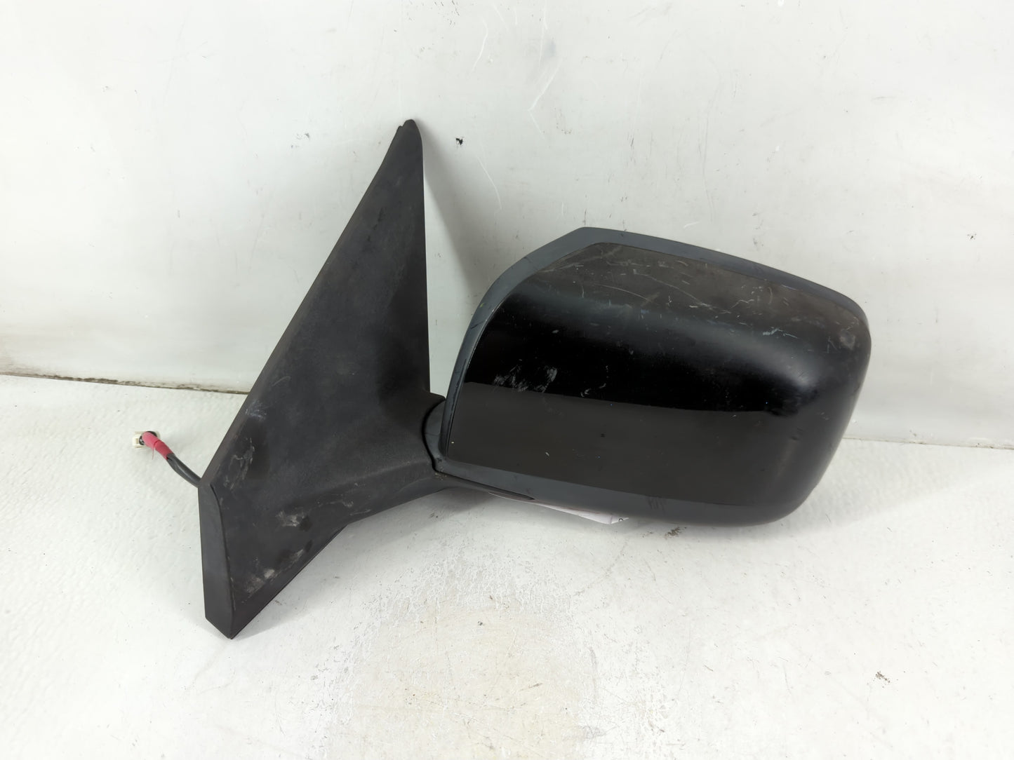 2013-2014 Chevrolet Sonic Driver Side View Mirror - Left Door Mirror OEM Used - Oemusedautoparts1.com