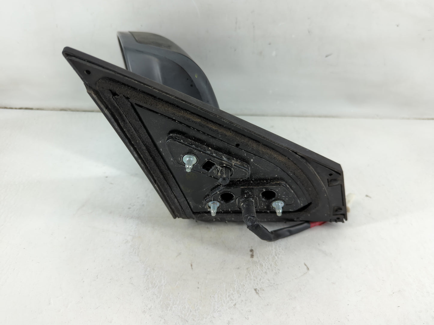 2013-2014 Chevrolet Sonic Driver Side View Mirror - Left Door Mirror OEM Used - Oemusedautoparts1.com