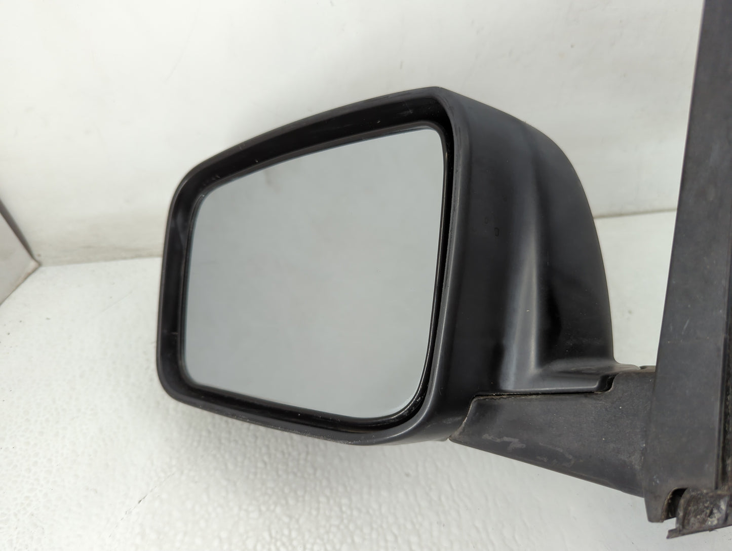2013-2014 Chevrolet Sonic Driver Side View Mirror - Left Door Mirror OEM Used - Oemusedautoparts1.com