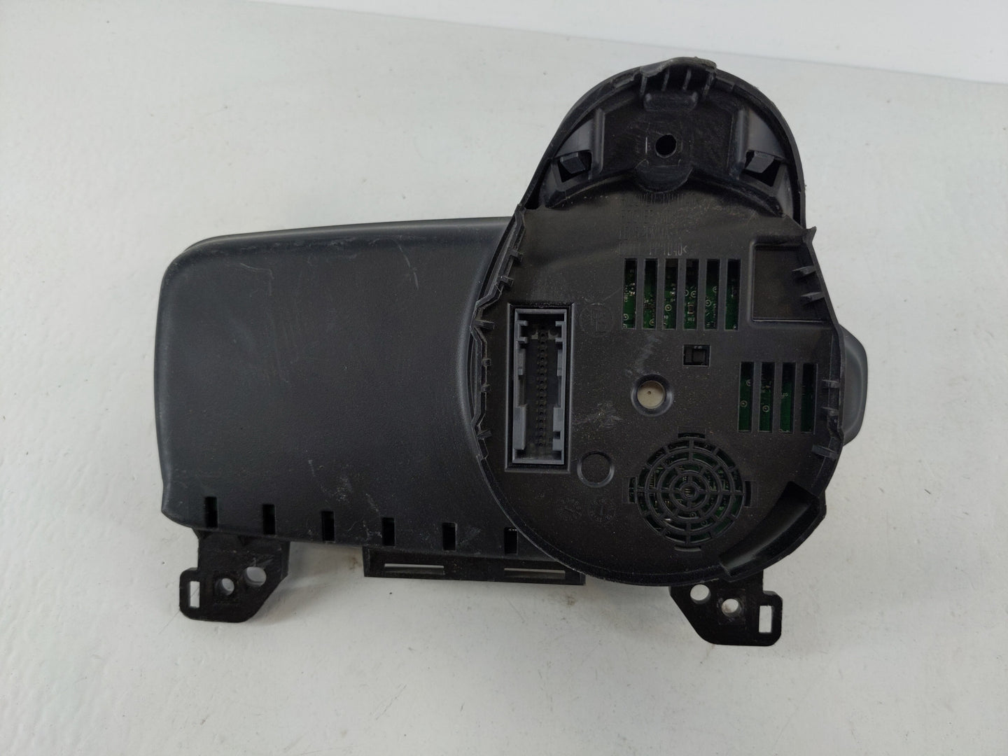 2013-2014 Chevrolet Sonic Instrument Cluster Speedometer Gauges Fits Fits 2013 2014 OEM Used Auto Parts - Oemusedautoparts1.