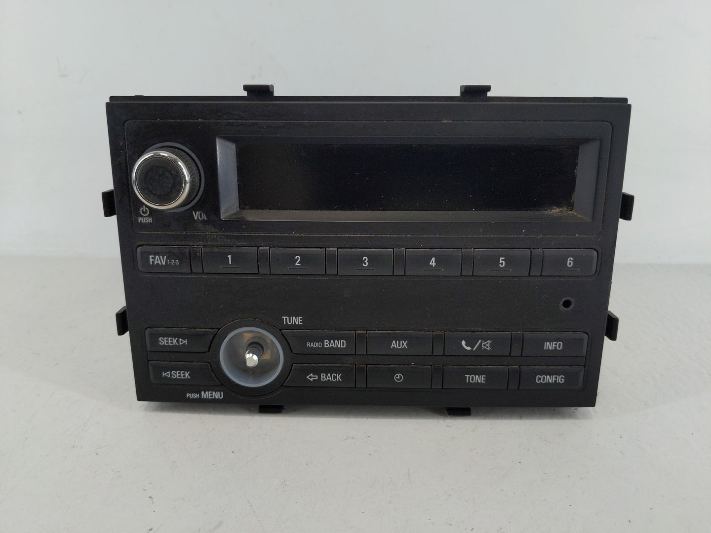 2013 Chevrolet Sonic Radio AM FM Cd Player Receiver Replacement P/N:95315709 Fits OEM Used Auto Parts - Oemusedautoparts1.co