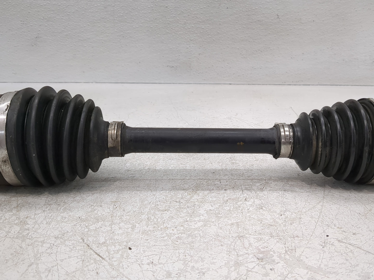 2012-2018 Chevrolet Sonic Axle Shaft Front Driver Cv C/v - Oemusedautoparts1.com