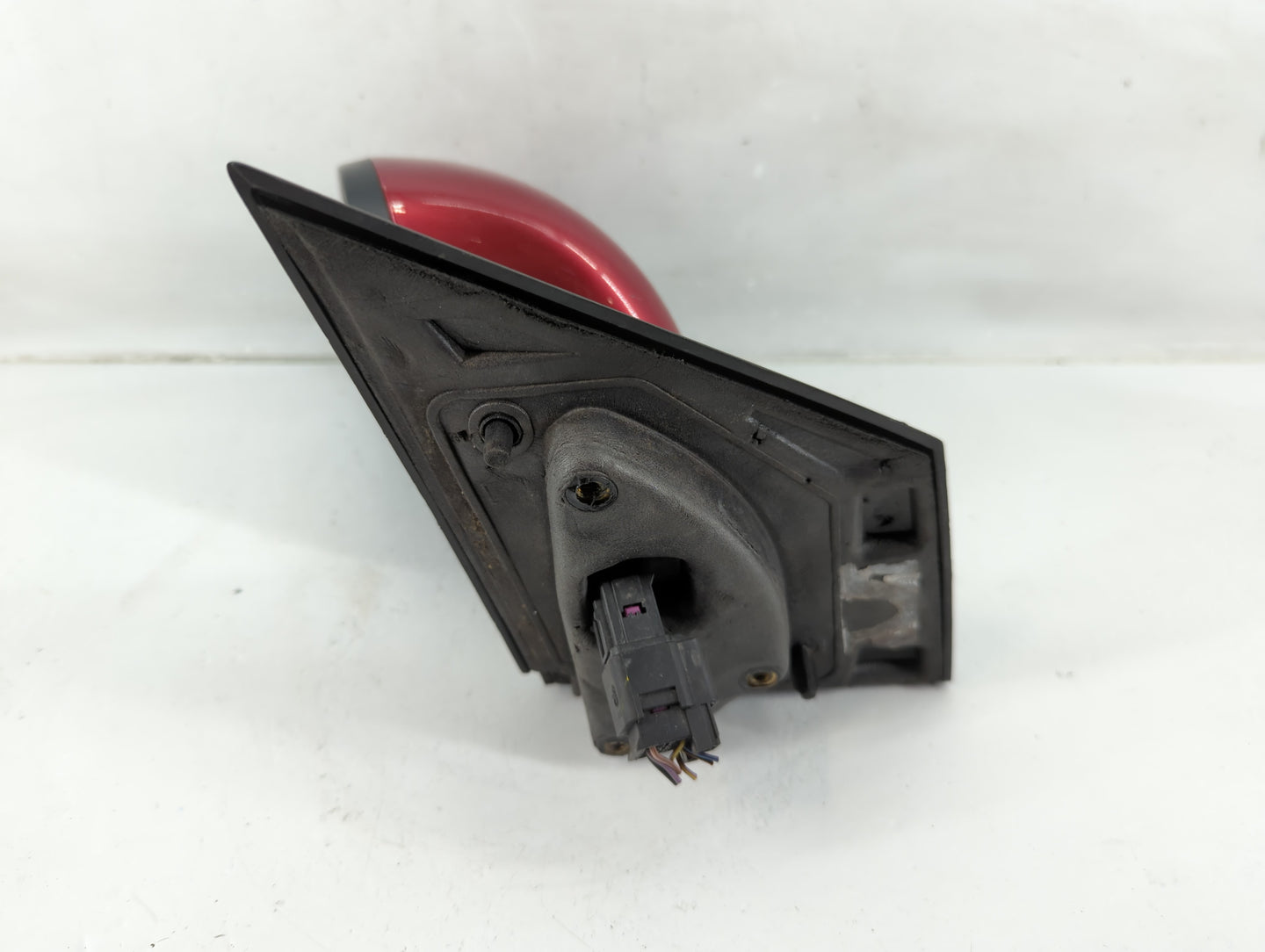 2013-2014 Chevrolet Sonic Driver Side View Mirror - Left Door Mirror OEM Used - Oemusedautoparts1.com