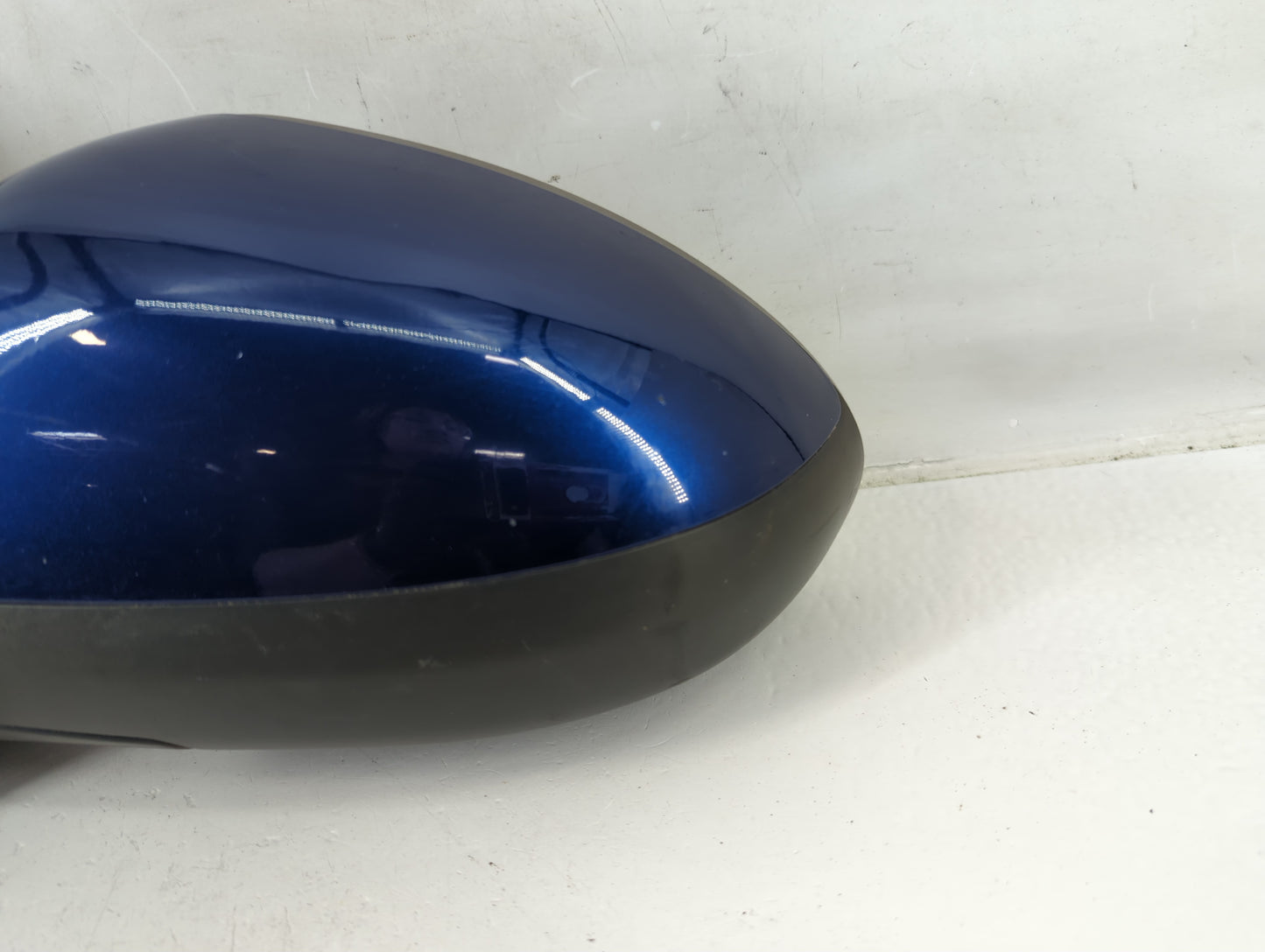 2013 Chevrolet Sonic Driver Side View Mirror - Left Door Mirror OEM Used - Oemusedautoparts1.com