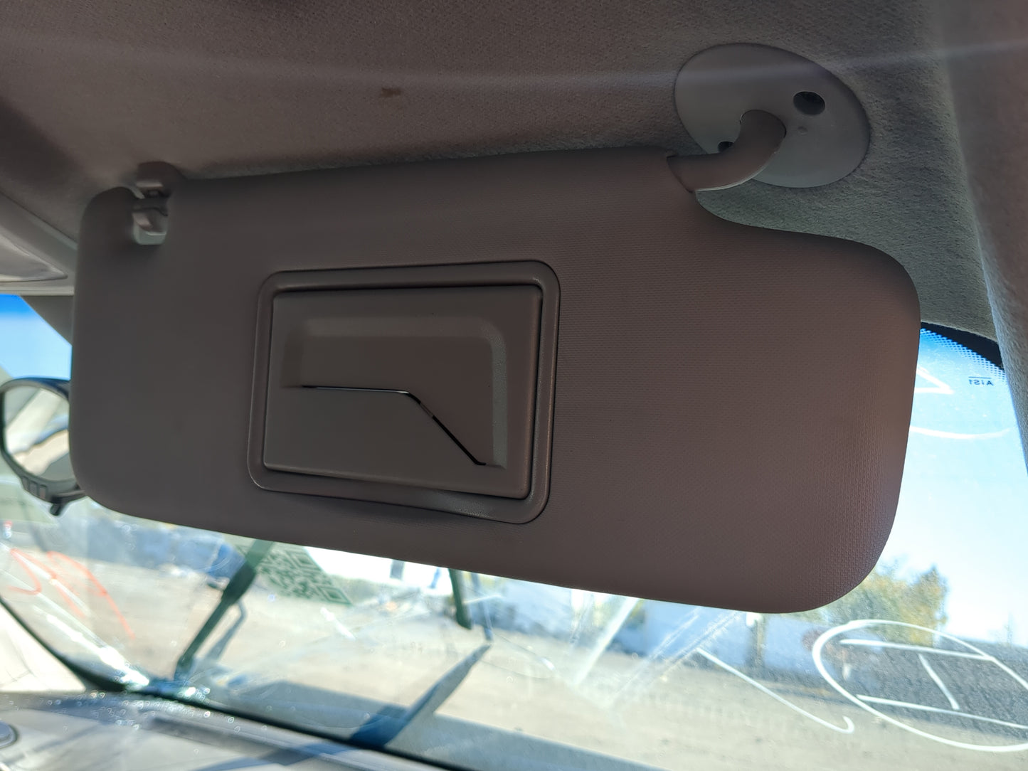 2012-2019 Chevrolet Sonic Sun Visor Shade Replacement Passenger Right Mirror Fits Fits 2012 2013 2014 2015 2016 2017 2018 20