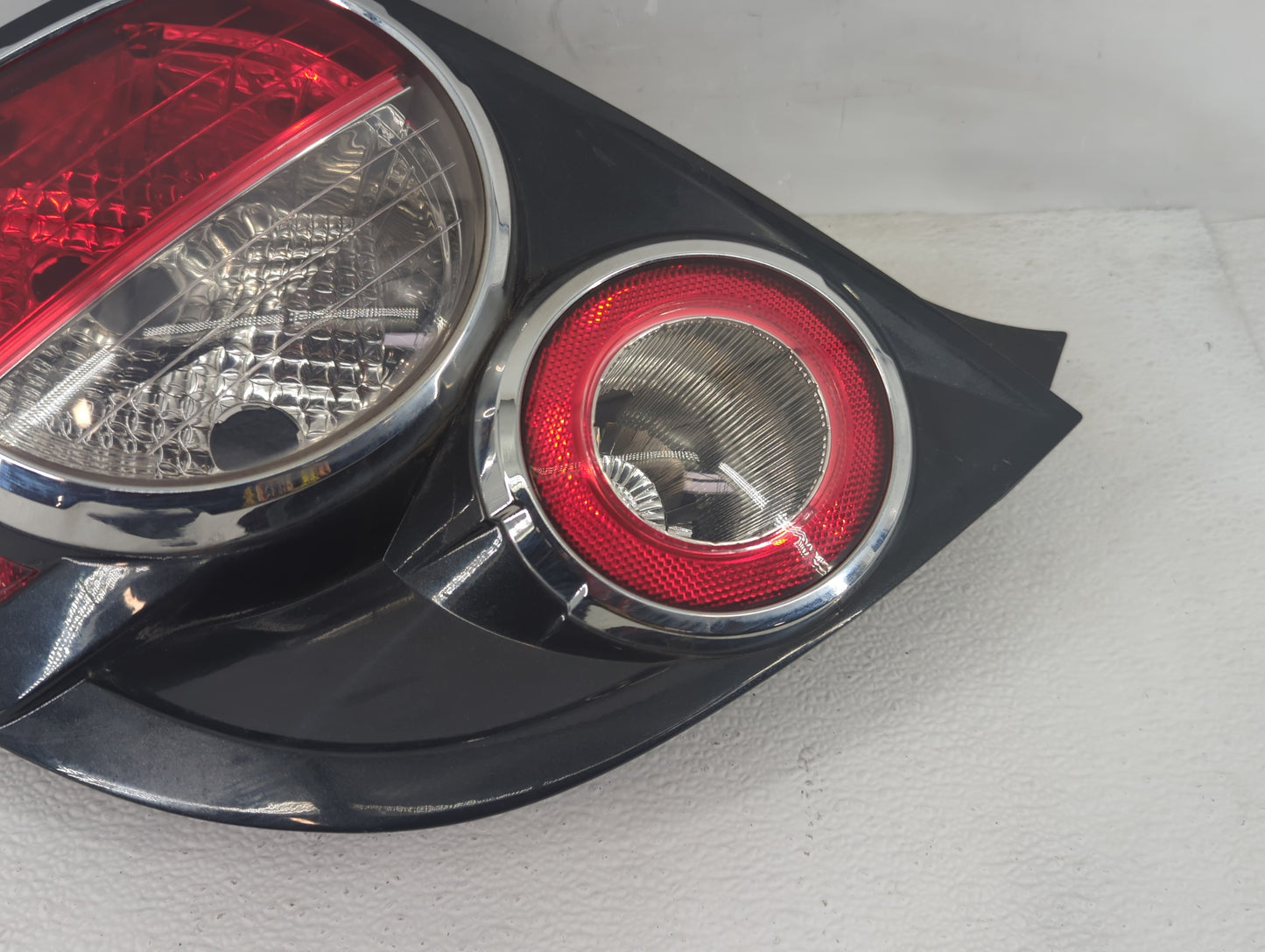 2012-2016 Chevrolet Sonic Tail Light Assembly Driver Left OEM P/N:42407868 Fits Fits 2012 2013 2014 2015 2016 OEM Used Auto 