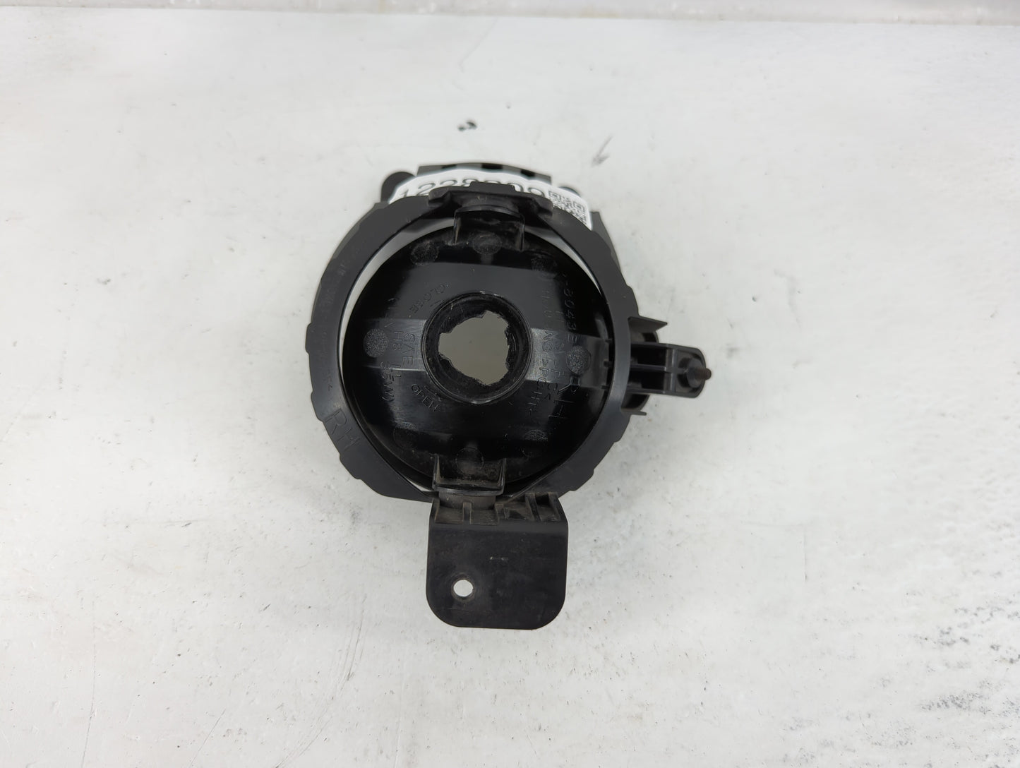 2012-2016 Chevrolet Sonic Passenger Right Oem Front Light Lamp - Oemusedautoparts1.com
