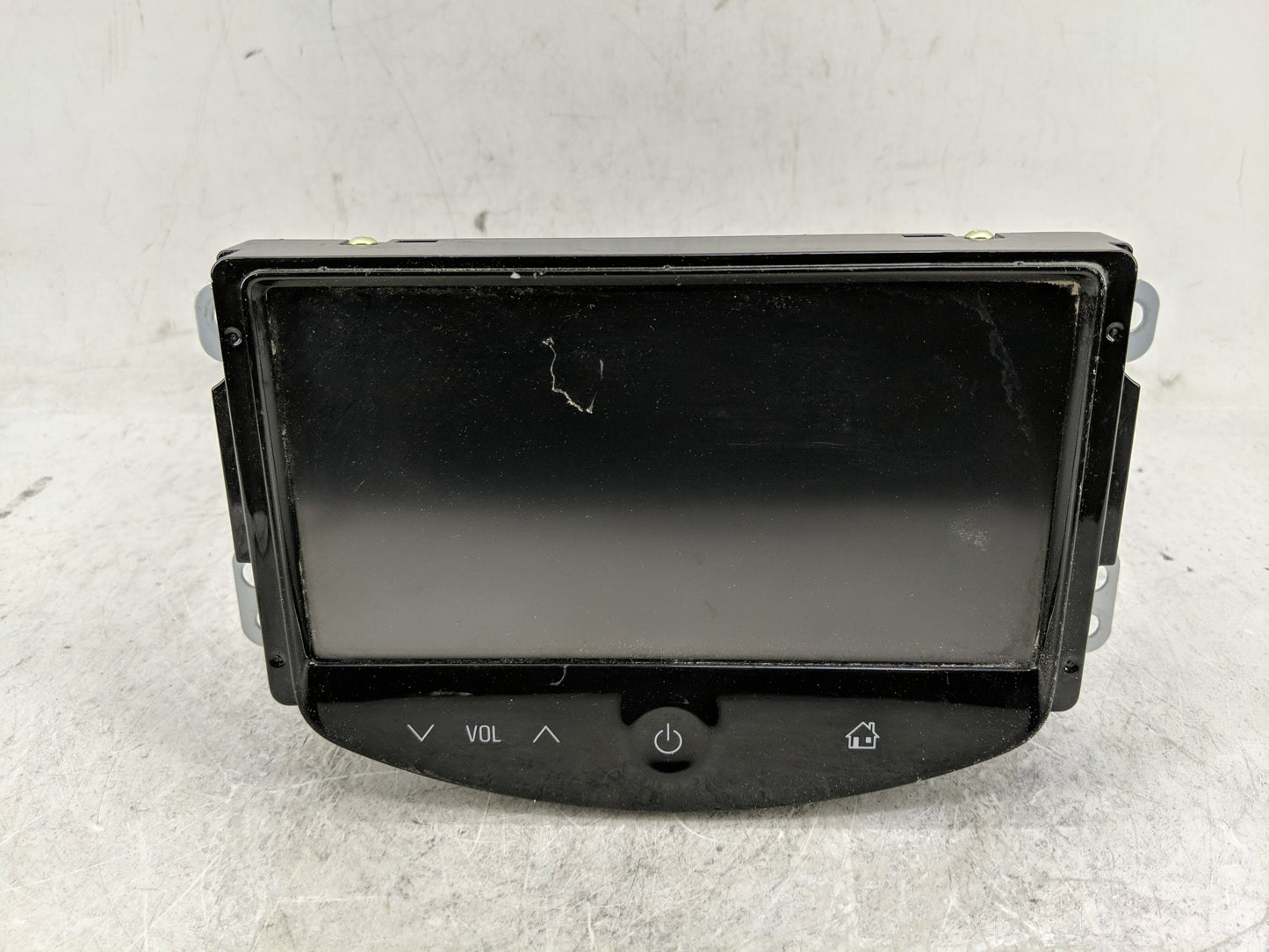 2013 Chevrolet Sonic Radio AM FM Cd Player Receiver Replacement P/N:95297522 Fits OEM Used Auto Parts - Oemusedautoparts1.co