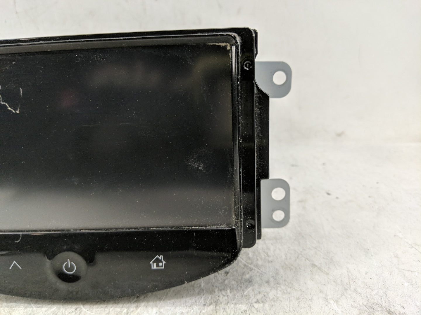 2013 Chevrolet Sonic Radio AM FM Cd Player Receiver Replacement P/N:95297522 Fits OEM Used Auto Parts - Oemusedautoparts1.co