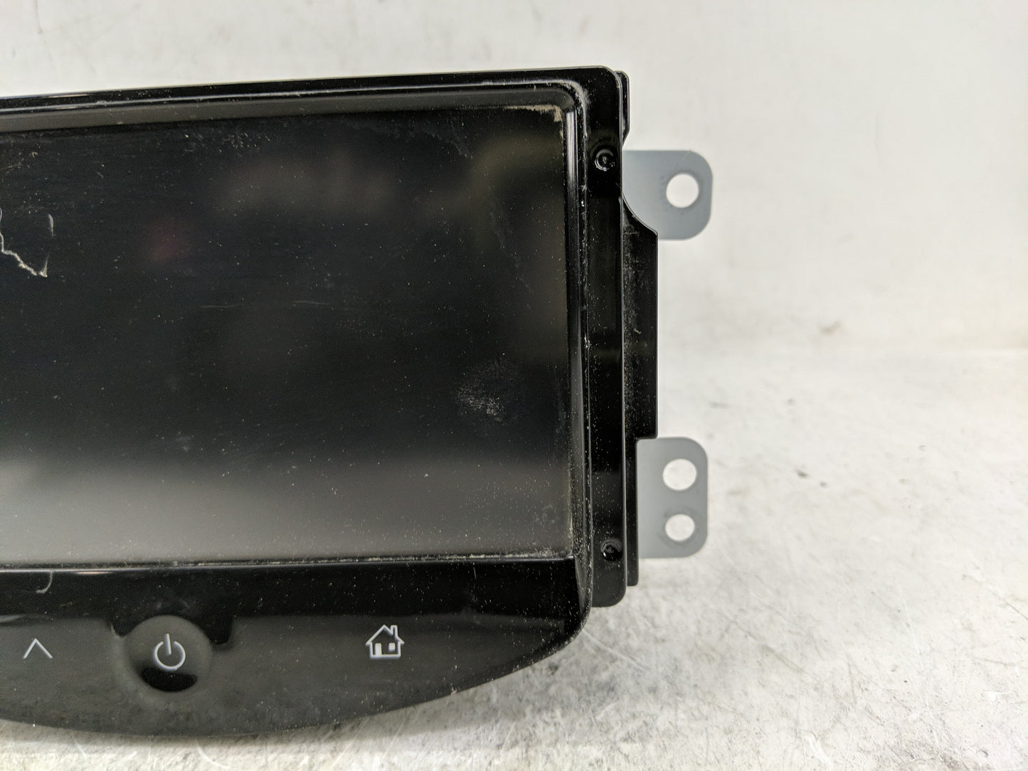 2013 Chevrolet Sonic Radio AM FM Cd Player Receiver Replacement P/N:95297522 Fits OEM Used Auto Parts - Oemusedautoparts1.co