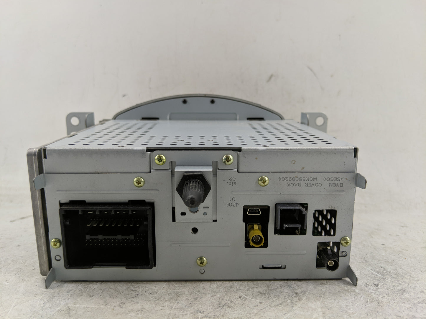 2013 Chevrolet Sonic Radio AM FM Cd Player Receiver Replacement P/N:95297522 Fits OEM Used Auto Parts - Oemusedautoparts1.co