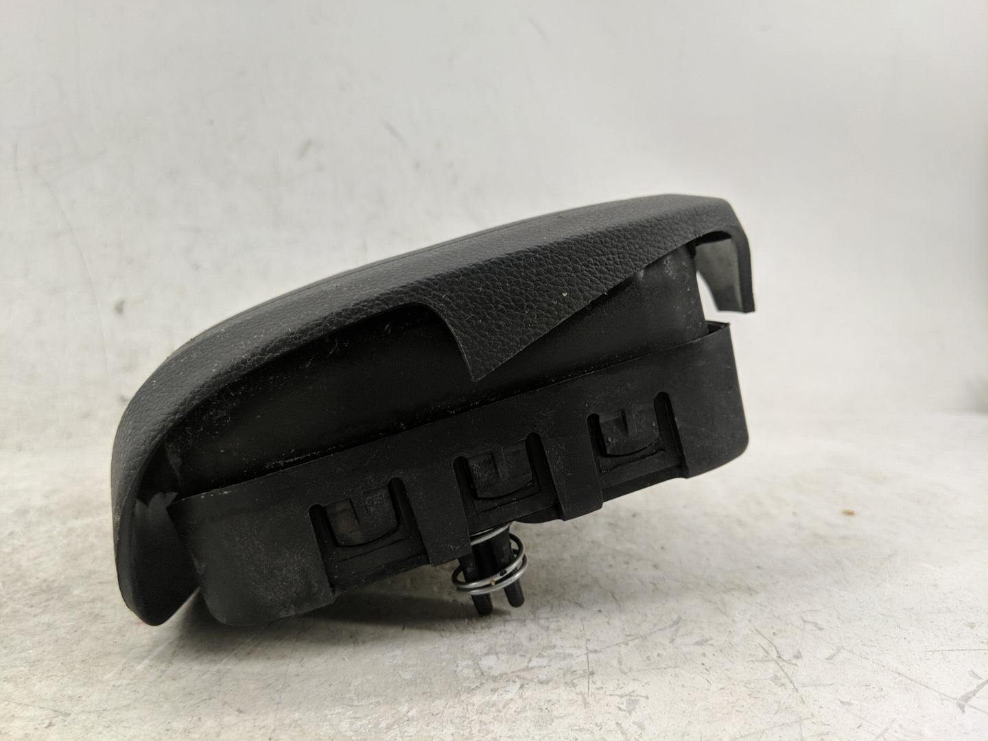2012-2013 Chevrolet Sonic Air Bag Driver Left Steering Wheel Mounted - Oemusedautoparts1.com