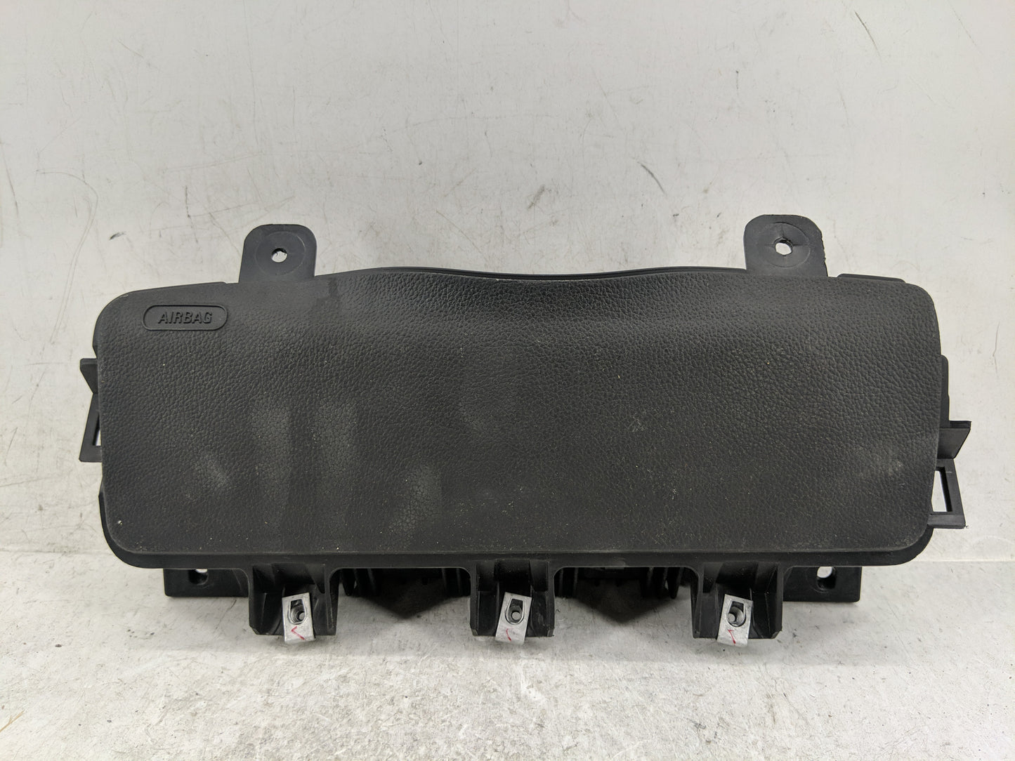2012-2019 Chevrolet Sonic Air Bag Driver Left Knee Oem - Oemusedautoparts1.com