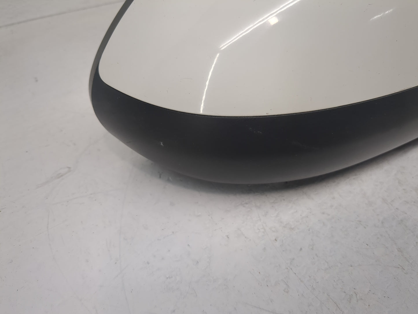 2013-2014 Chevrolet Sonic Side Mirror Replacement Passenger Right View Door Mirror Fits Fits 2013 2014 OEM Used Auto Parts -