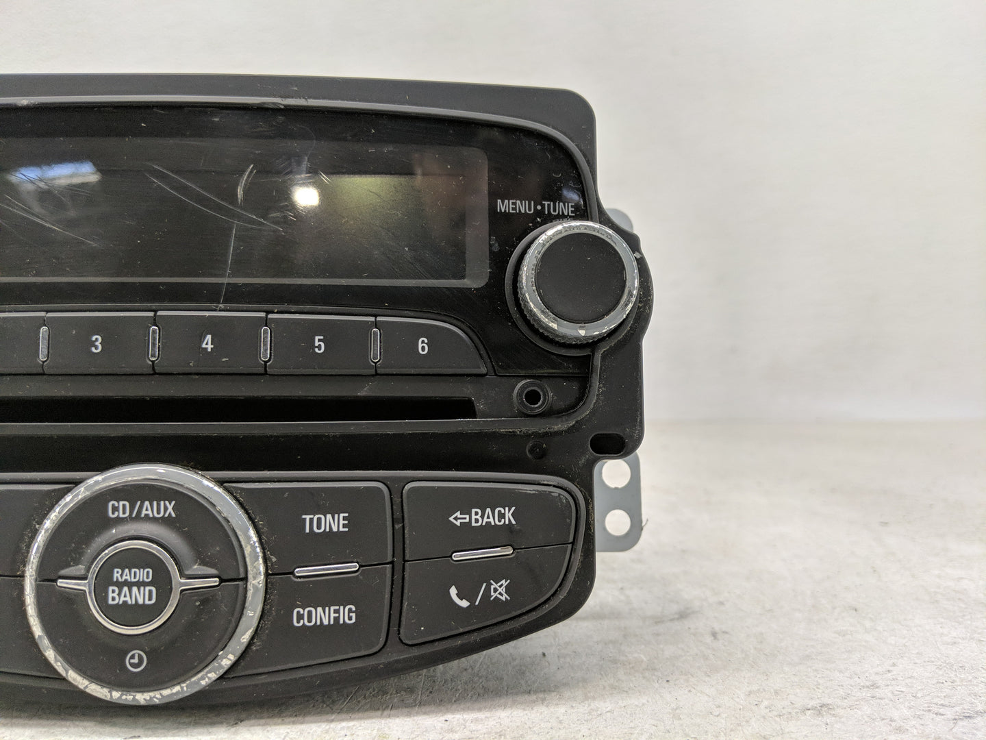 2013 Chevrolet Sonic Radio AM FM Cd Player Receiver Replacement P/N:95242290 95315709 Fits OEM Used Auto Parts - Oemusedauto