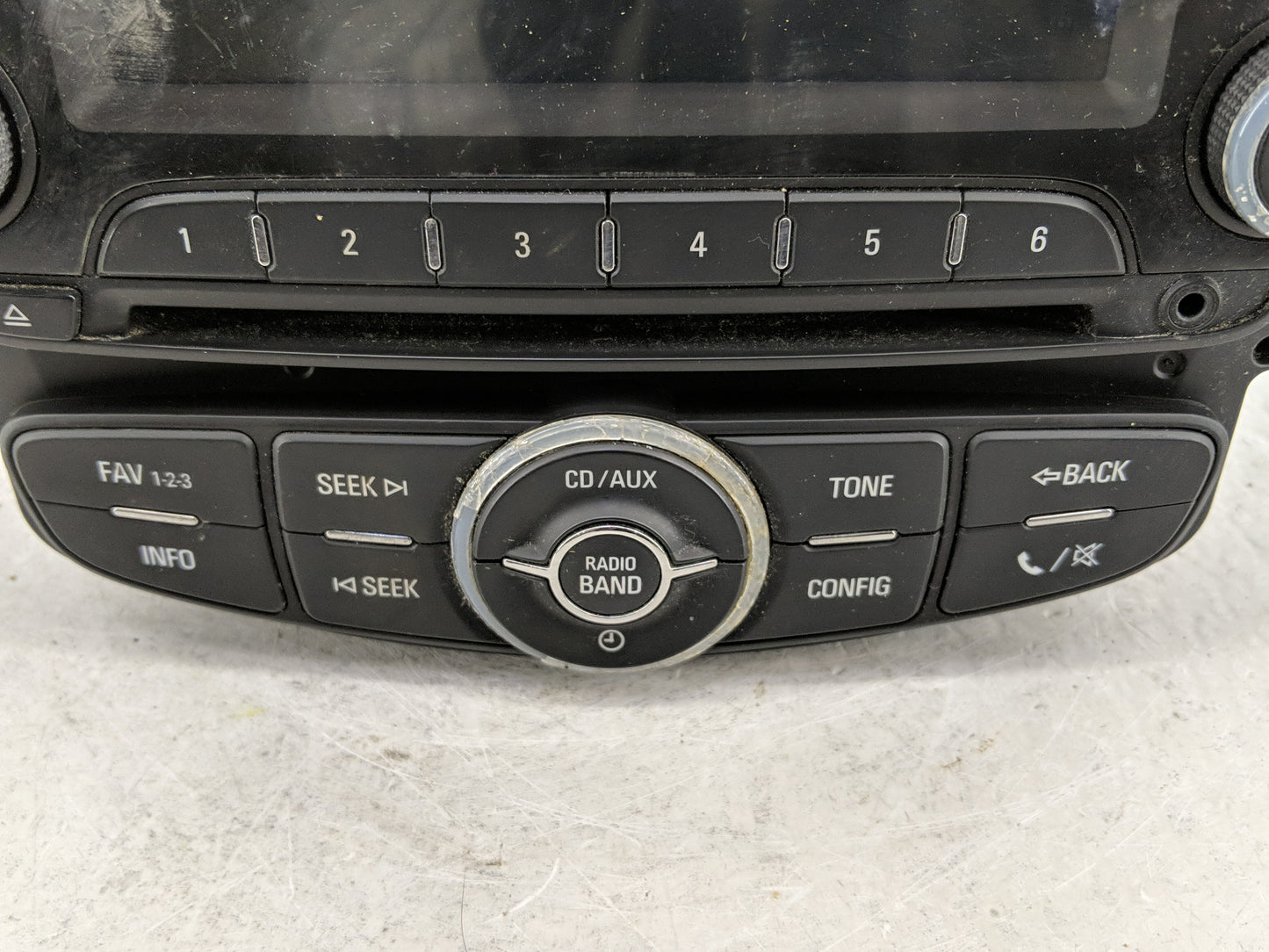 2013 Chevrolet Sonic Radio AM FM Cd Player Receiver Replacement P/N:95242290 Fits OEM Used Auto Parts - Oemusedautoparts1.co