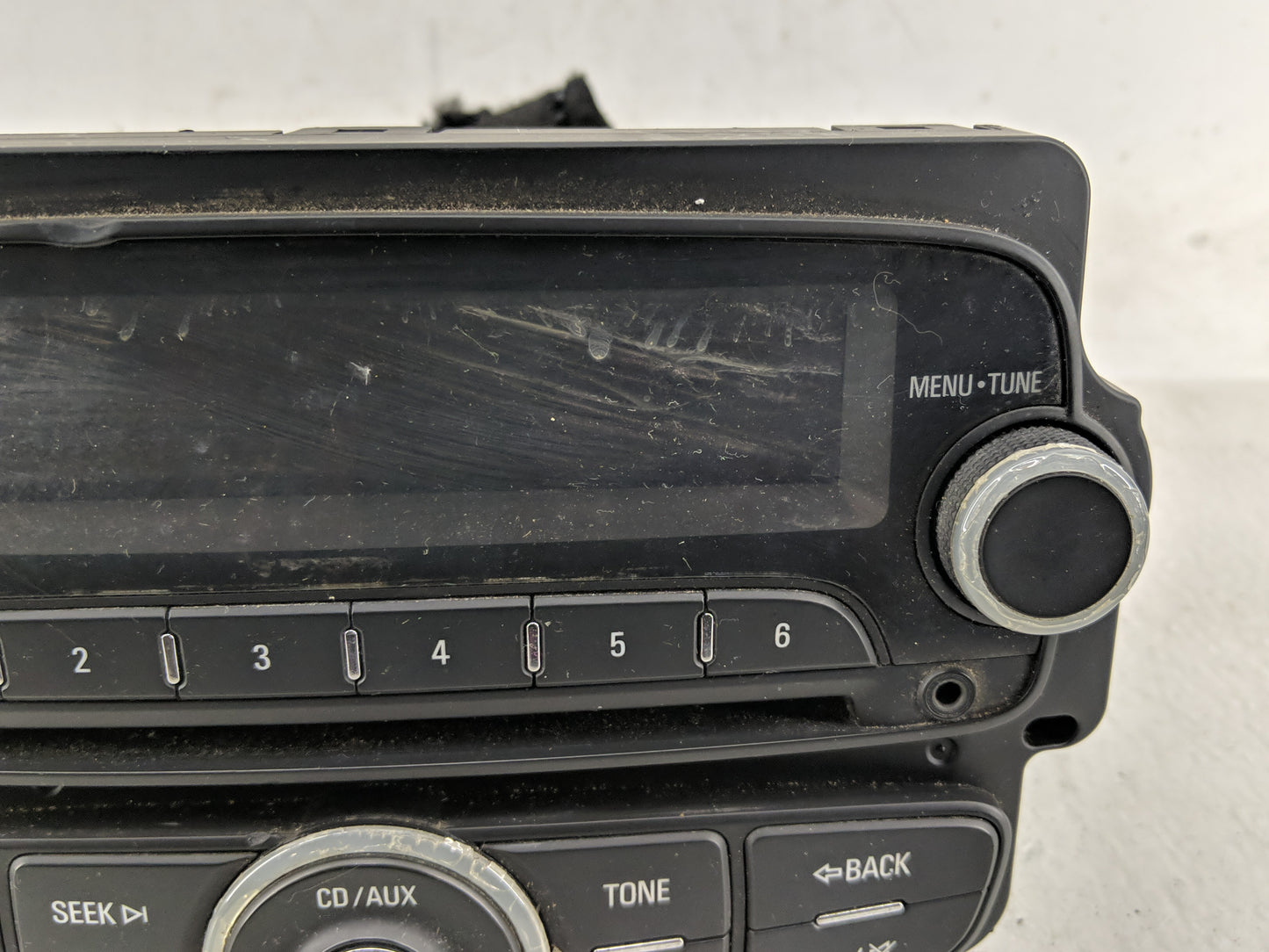 2013 Chevrolet Sonic Radio AM FM Cd Player Receiver Replacement P/N:95242290 Fits OEM Used Auto Parts - Oemusedautoparts1.co