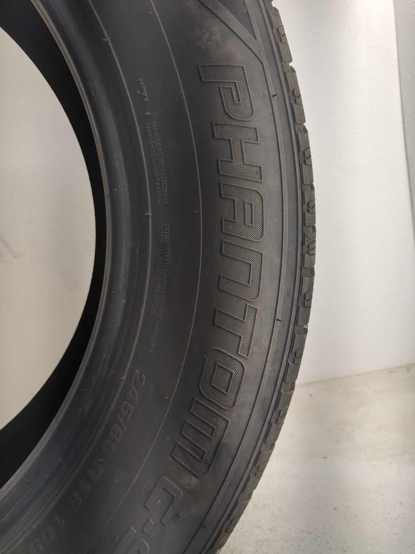 Used Tire 245/60R18 PHANTOM C-SPORT 105V - Tread Depth 11/32 - Oemusedautoparts1.com