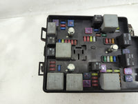 2014-2016 Chevrolet Sonic Fusebox Fuse Box Panel Relay Module P/N:95092983 95092982, 95315649 Fits Fits 2014 2015 2016 OEM U