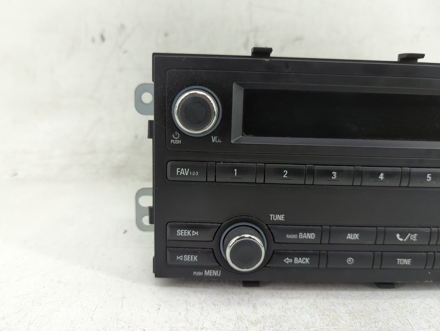 2013 Chevrolet Sonic Radio AM FM Cd Player Receiver Replacement P/N:95315709 Fits OEM Used Auto Parts - Oemusedautoparts1.co