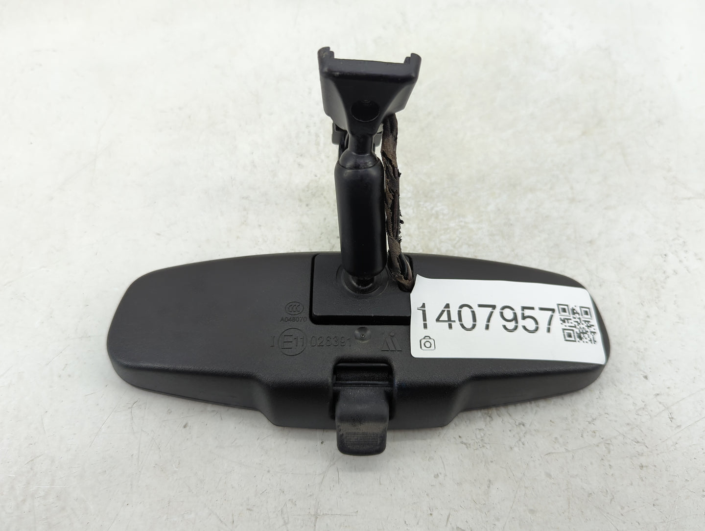2013-2019 Chevrolet Sonic Interior Rear View Mirror Replacement OEM P/N:A048070 Fits OEM Used Auto Parts - Oemusedautoparts1
