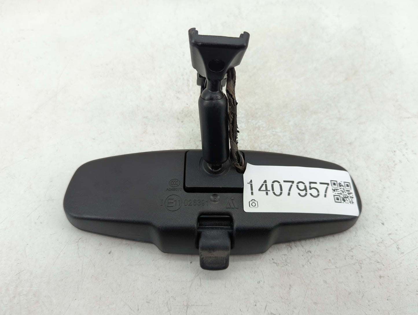 2013-2019 Chevrolet Sonic Interior Rear View Mirror Replacement OEM P/N:A048070 Fits OEM Used Auto Parts - Oemusedautoparts1