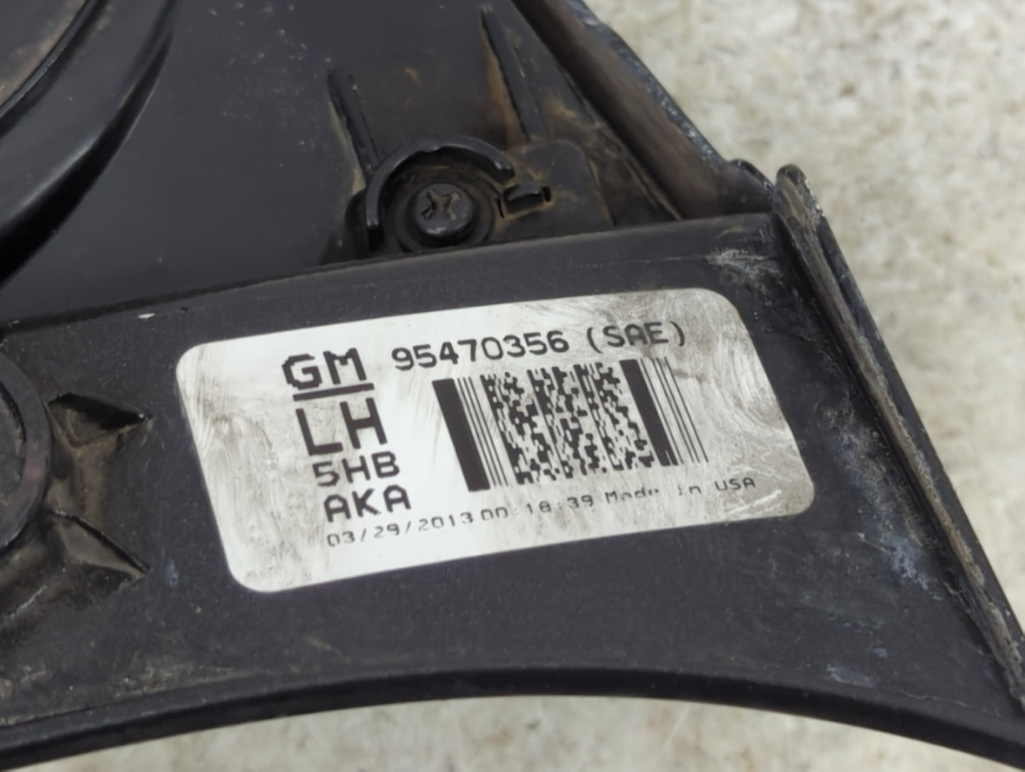 2012-2016 Chevrolet Sonic Tail Light Assembly Driver Left OEM P/N:95470356 Fits Fits 2012 2013 2014 2015 2016 OEM Used Auto 