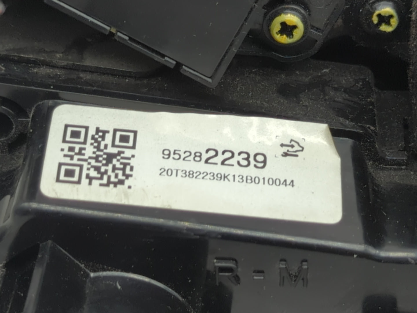 2013-2014 Chevrolet Sonic Climate Control Module Temperature AC/Heater Replacement P/N:95282239 Fits Fits 2013 2014 OEM Used