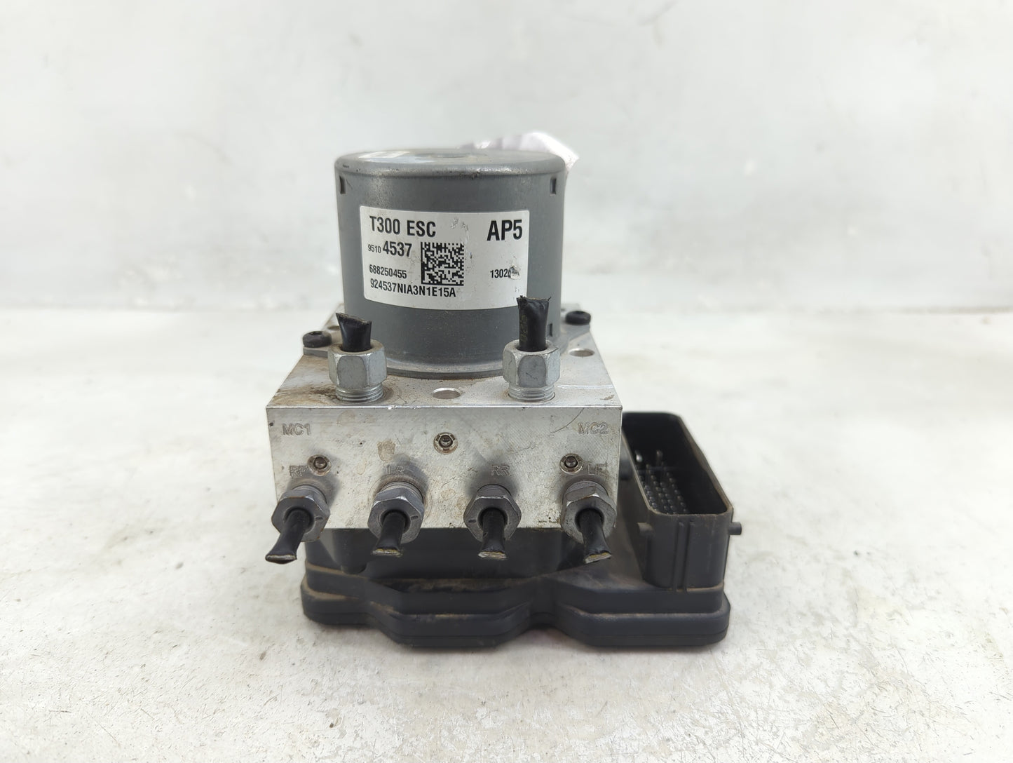 2012-2013 Chevrolet Sonic ABS Pump Control Module Replacement P/N:95104537 Fits Fits 2012 2013 OEM Used Auto Parts - Oemused