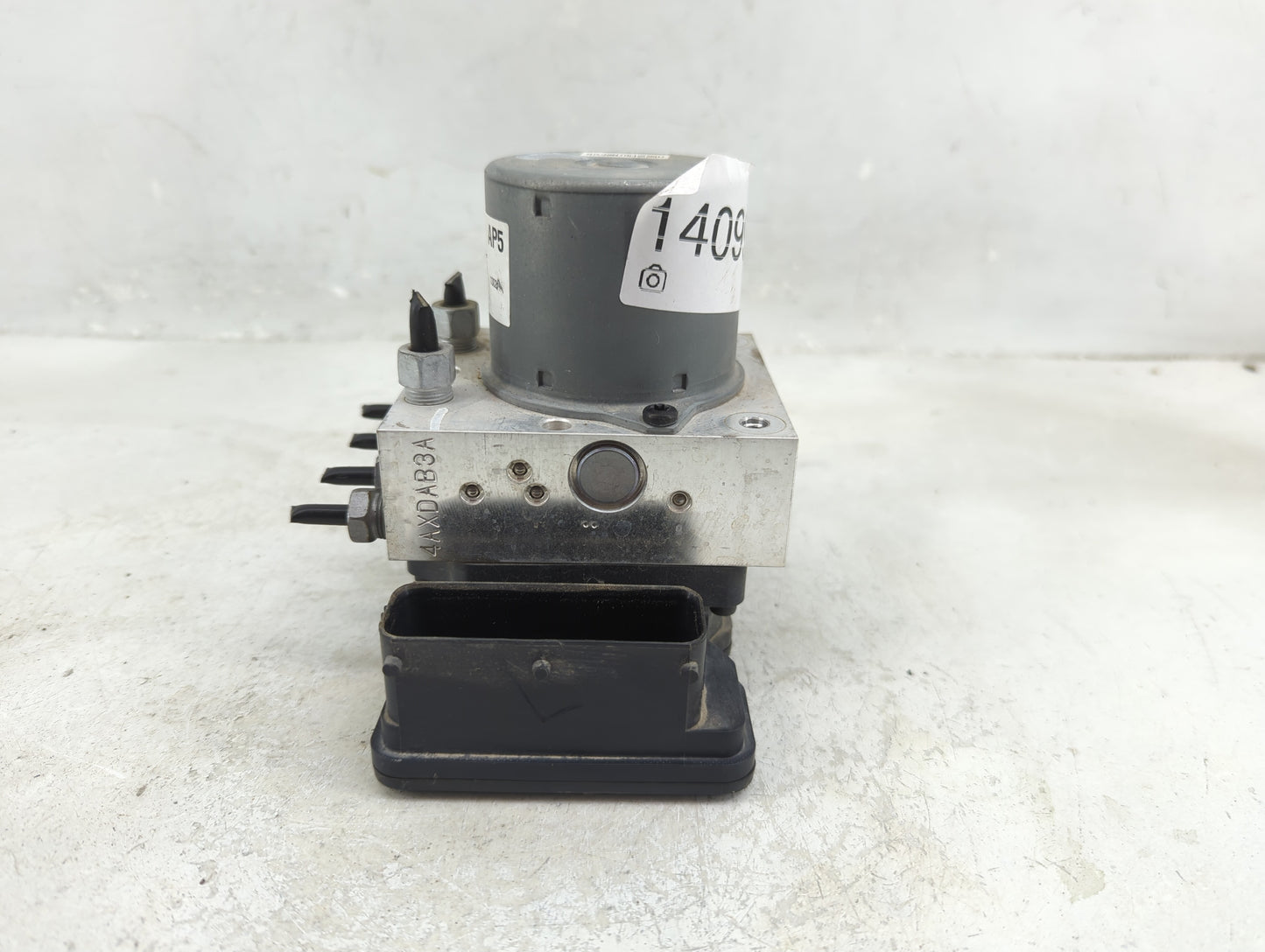 2012-2013 Chevrolet Sonic ABS Pump Control Module Replacement P/N:95104537 Fits Fits 2012 2013 OEM Used Auto Parts - Oemused