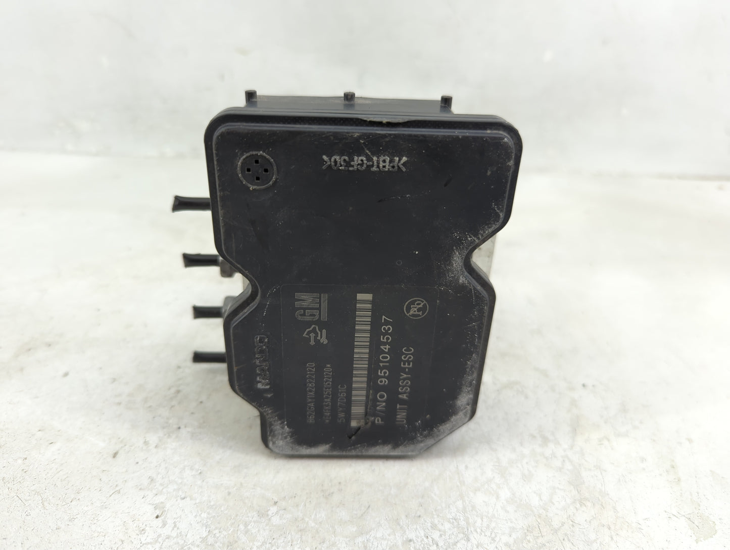 2012-2013 Chevrolet Sonic ABS Pump Control Module Replacement P/N:95104537 Fits Fits 2012 2013 OEM Used Auto Parts - Oemused