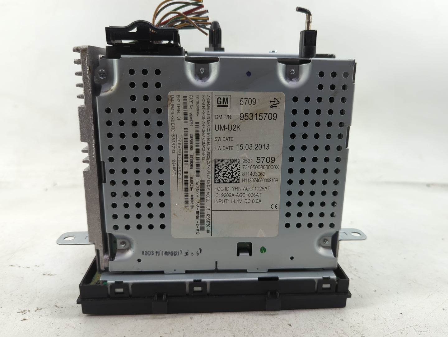 2013 Chevrolet Sonic Radio AM FM Cd Player Receiver Replacement P/N:95315709 Fits OEM Used Auto Parts - Oemusedautoparts1.co