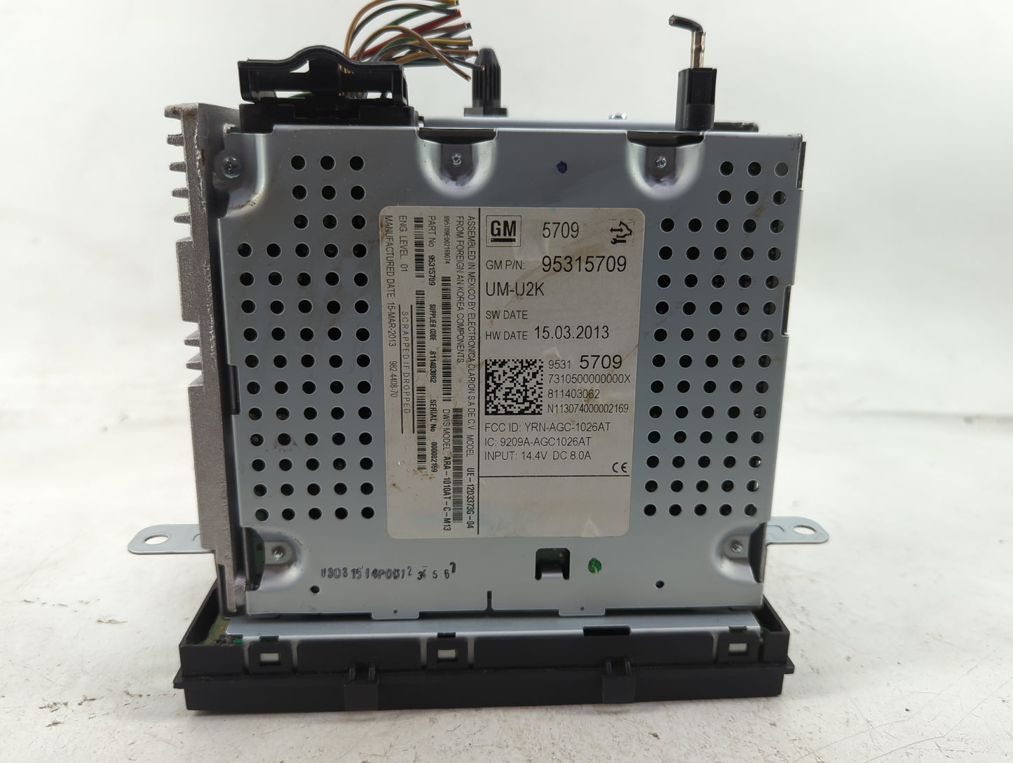 2013 Chevrolet Sonic Radio AM FM Cd Player Receiver Replacement P/N:95315709 Fits OEM Used Auto Parts - Oemusedautoparts1.co