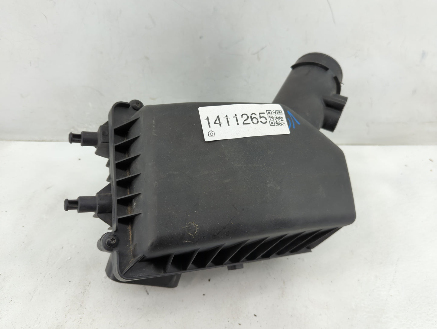 2012-2018 Chevrolet Sonic Air Cleaner Intake-duct Hose Tube - Oemusedautoparts1.com