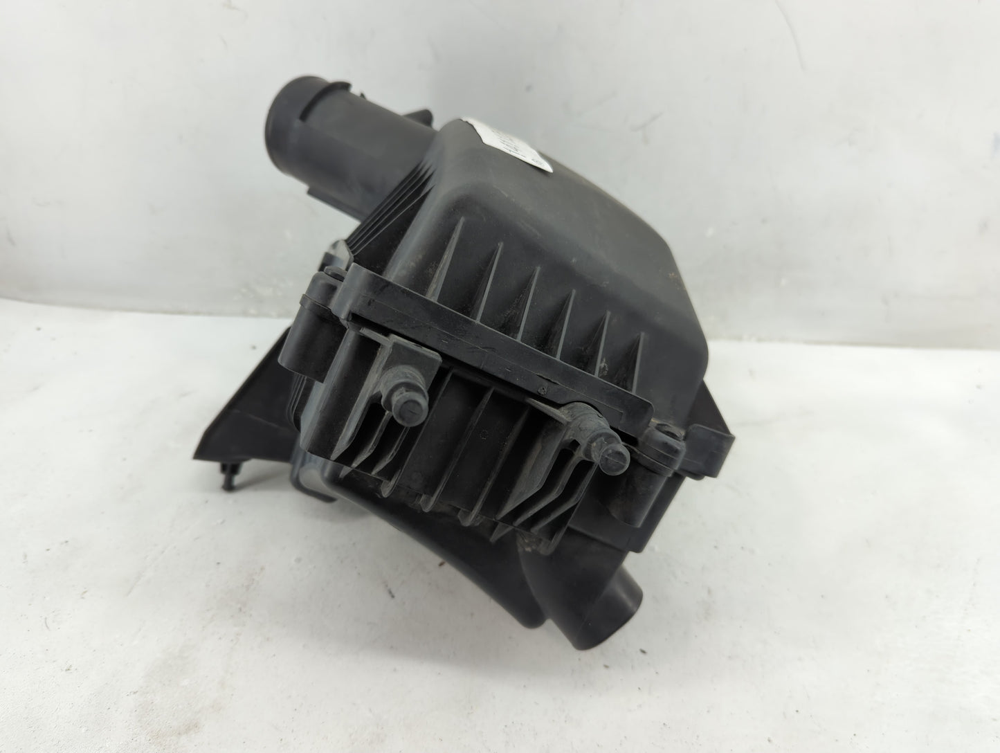 2012-2018 Chevrolet Sonic Air Cleaner Intake-duct Hose Tube - Oemusedautoparts1.com